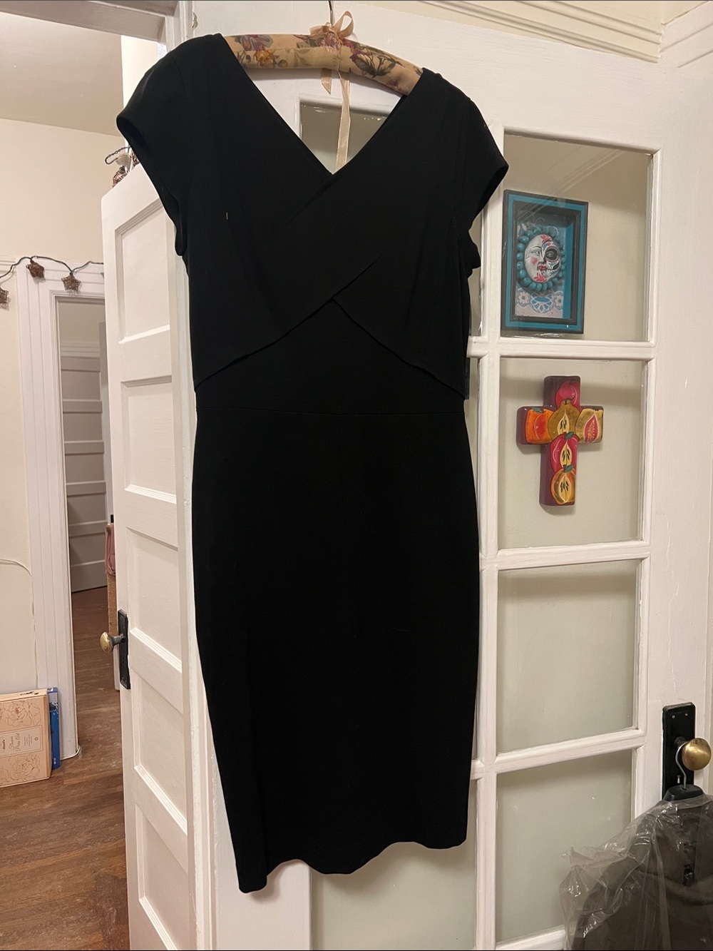 Classiques Entier Black Cap-Sleeve Midi Sheath Dress